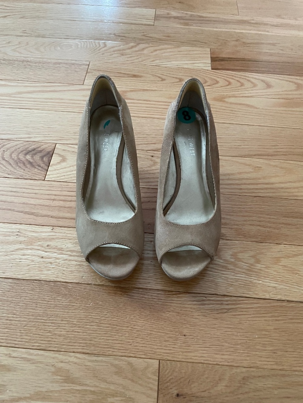 Nine West Peep Toes, Size 8, Tan Patent Leather